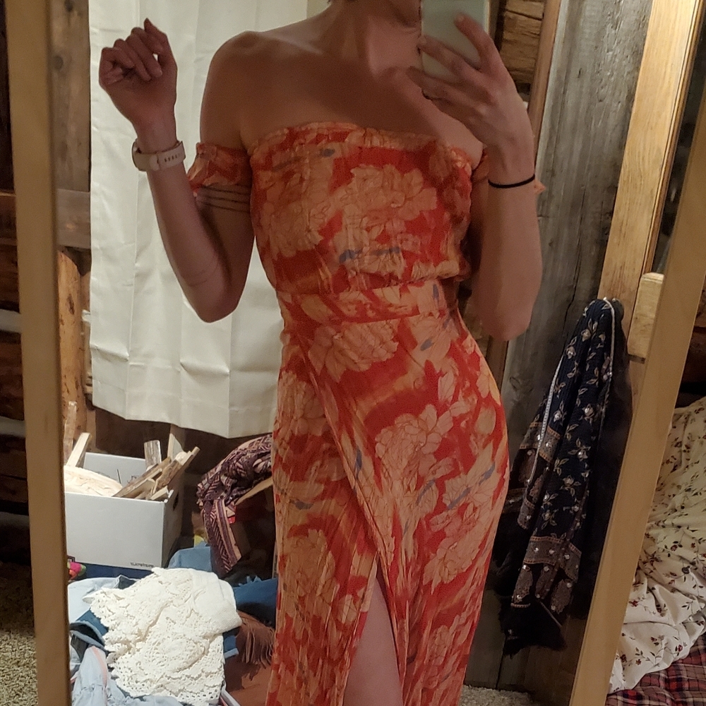 Red floral off-the-shoulder sexy maxi dress